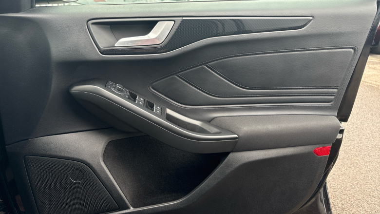 Ford Focus 1.0 EcoBoost ST-Line 5dr Petrol Hatchback